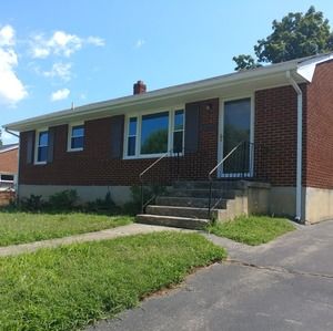 Meet your Posher, Mattox